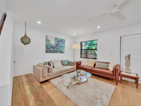 200 NE 17th Ct 805, Fort Lauderdale FL 33305