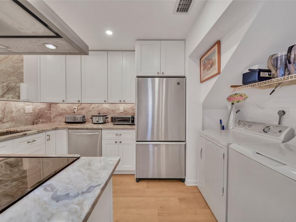 200 NE 17th Ct 805, Fort Lauderdale FL 33305