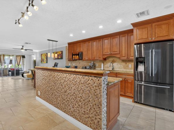 1040 N Palm Lane C, Delray Beach FL 33445