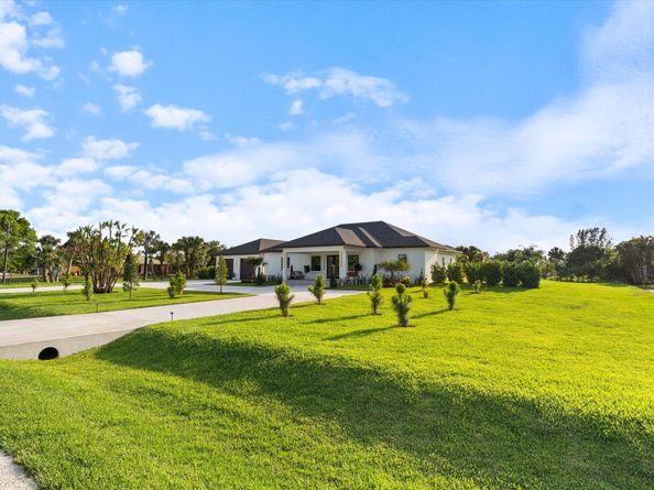 16149 73rd Terrace N, Palm Beach Gardens FL 33418