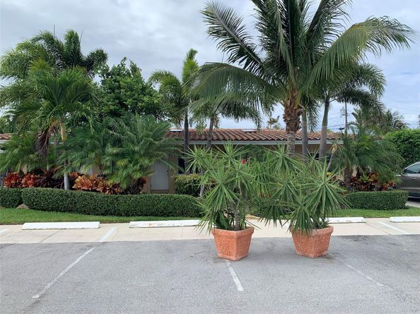 3205 Marine Dr, Pompano Beach FL 33062
