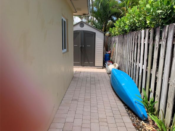 3205 Marine Dr, Pompano Beach FL 33062