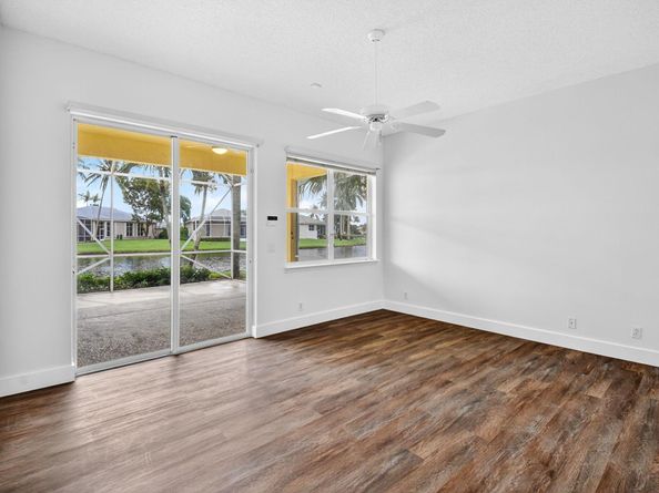 7975 Rockford Road, Boynton Beach FL 33472