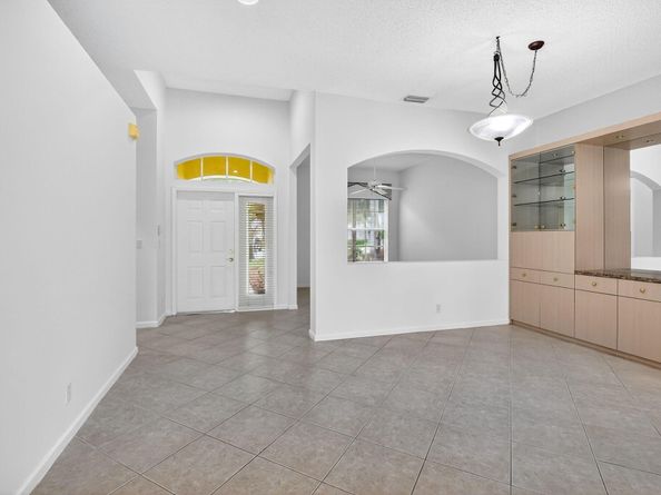 7975 Rockford Road, Boynton Beach FL 33472