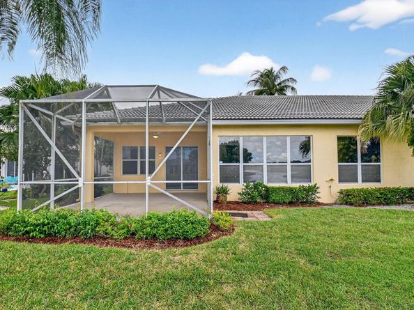 7975 Rockford Road, Boynton Beach FL 33472