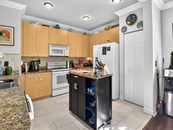 71 Atlantic Grove Way 71, Delray Beach FL 33444