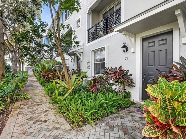 71 Atlantic Grove Way 71, Delray Beach FL 33444