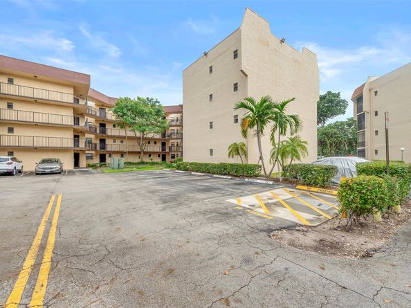 6755 W Broward Blvd 309, Plantation FL 33317