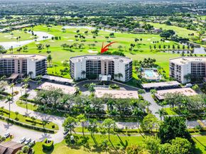 5279 Fountains Drive S 405, Lake Worth FL 33467