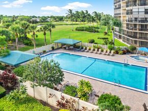 5279 Fountains Drive S 405, Lake Worth FL 33467