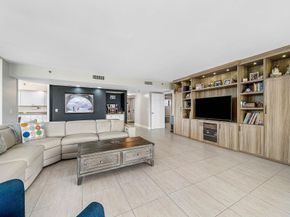 5279 Fountains Drive S 405, Lake Worth FL 33467