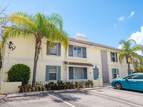 1308 Bayview Drive 1c, Fort Lauderdale FL 33304
