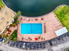 2000 Atlantic Shores Boulevard Apt 410, Hallandale Beach FL 33009