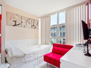2000 Atlantic Shores Boulevard Apt 410, Hallandale Beach FL 33009