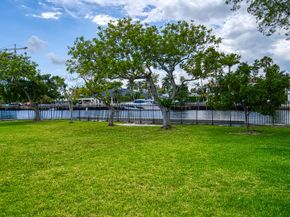 2000 Atlantic Shores Boulevard Apt 410, Hallandale Beach FL 33009