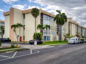 2000 Atlantic Shores Boulevard Apt 410, Hallandale Beach FL 33009