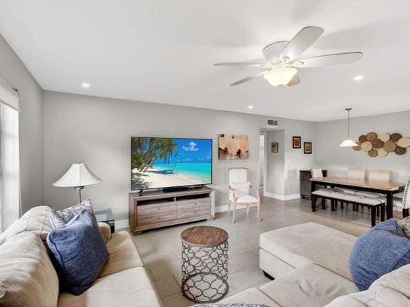 5250 NW 3rd Court A, Delray Beach FL 33445