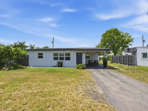 330 NE 59th Court, Oakland Park FL 33334