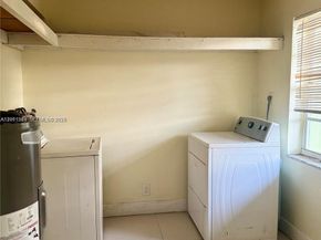 906 SW 74th Avenue, North Lauderdale FL 33068