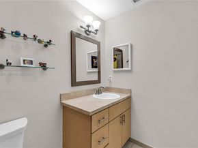 9820 NW 65th Court B13, Tamarac FL 33321