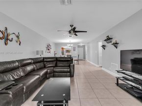 9820 NW 65th Court B13, Tamarac FL 33321