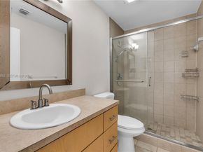 9820 NW 65th Court B13, Tamarac FL 33321