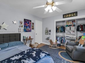 620 Lake Dasha Circle, Plantation FL 33324