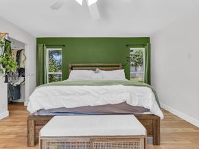 620 Lake Dasha Circle, Plantation FL 33324