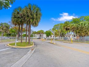 3561 SW 117th Avenue 7206, Miami FL 33175