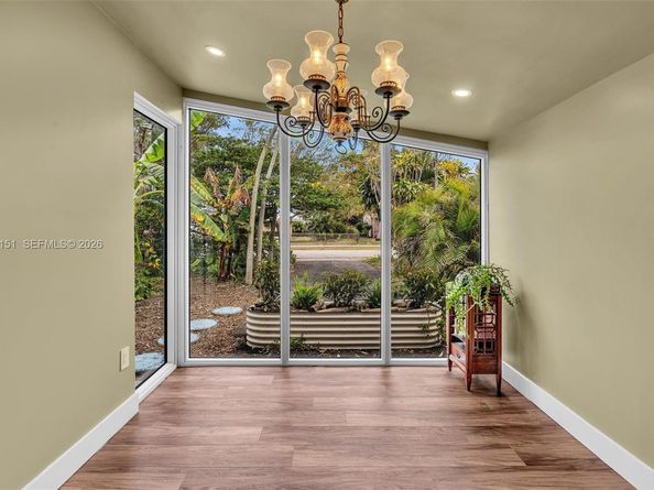 2431 Mayo Street, Hollywood FL 33020
