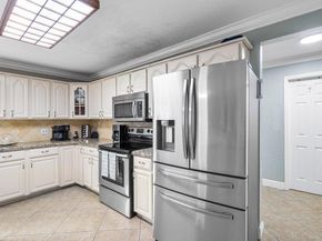 401 SE 14th Avenue, Pompano Beach FL 33060