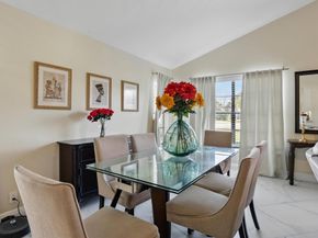 4491 Willow Pond Road Apt B, West Palm Beach FL 33417