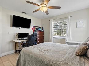 4491 Willow Pond Road Apt B, West Palm Beach FL 33417