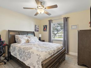 4491 Willow Pond Road Apt B, West Palm Beach FL 33417