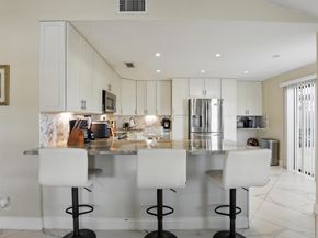 4491 Willow Pond Road Apt B, West Palm Beach FL 33417