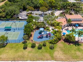1190 Canyon Way, Wellington FL 33414