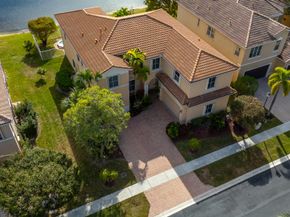 1190 Canyon Way, Wellington FL 33414