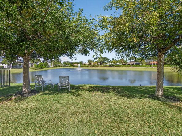 1822 Lake Cove Drive, Lake Worth FL 33460