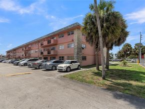 17101 NW 57th Avenue 110, Miami Gardens FL 33055