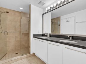 90 SW 3rd Street 2013, Miami FL 33130