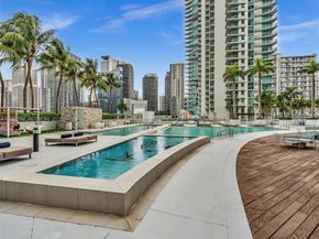 90 SW 3rd Street 2013, Miami FL 33130