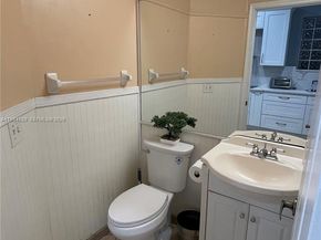 4837 NW 20th Place, Coconut Creek FL 33063