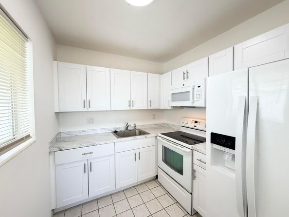 3402 Cynthia Lane 205, Lake Worth Beach FL 33461