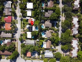201 NE 16th Court, Fort Lauderdale FL 33305