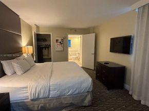 2670 E Sunrise Boulevard 302, Fort Lauderdale FL 33304