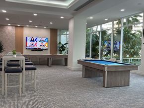 2670 E Sunrise Boulevard 302, Fort Lauderdale FL 33304