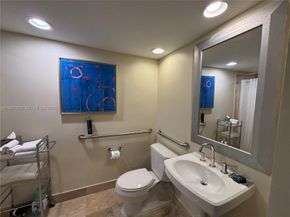2670 E Sunrise Boulevard 302, Fort Lauderdale FL 33304