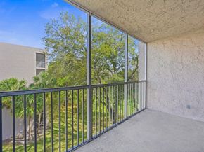 8735 Ramblewood Drive 409, Coral Springs FL 33071