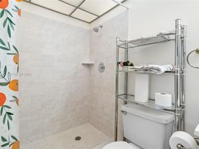 10715 W Clairmont Circle 212, Tamarac FL 33321