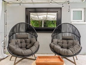 5900 NE 15th Avenue, Fort Lauderdale FL 33334